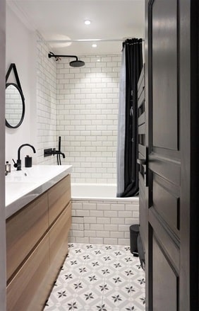 salle de bain claire