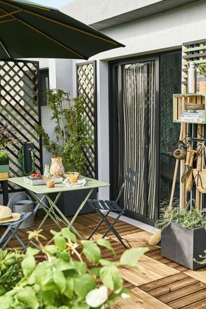 Quelles plantes choisir pour cacher son balcon de la vue des voisins -  Plantes qui cachent le balcon 