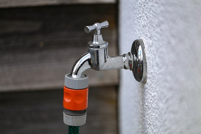 Robinet extérieur en acier ou laiton