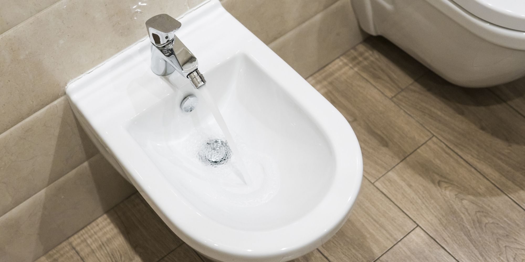 Bidet : quel est son rôle, comment l'utiliser ou alors l'enlever ?