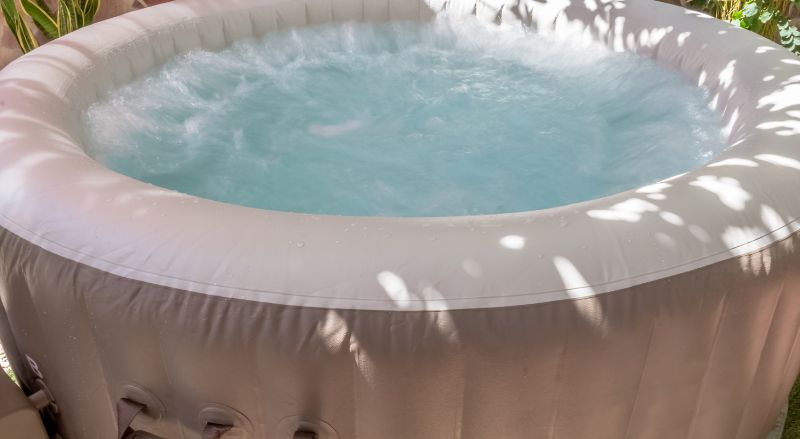 Comment choisir le bon sel pour son spa gonflable Intex ?