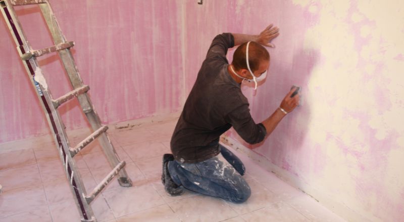 Reboucher Un Trou Dans Un Mur : les Etapes à Suivre