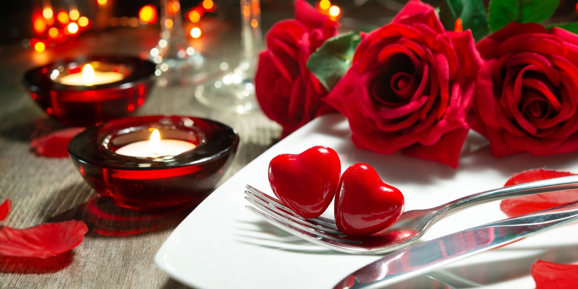 Décoration de Saint Valentin et Arrangement de Table 