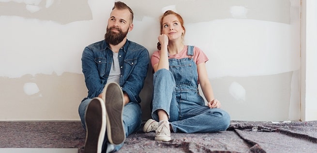 locataires faisant des travaux