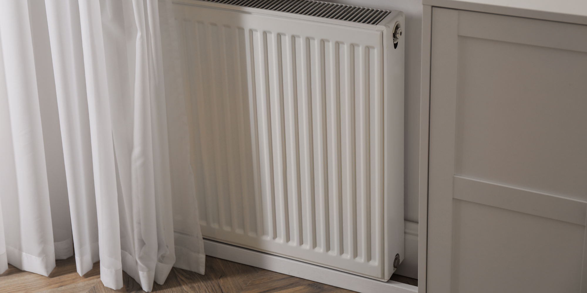 Peut-on mettre des rideaux devant un radiateur ? Le vrai du faux