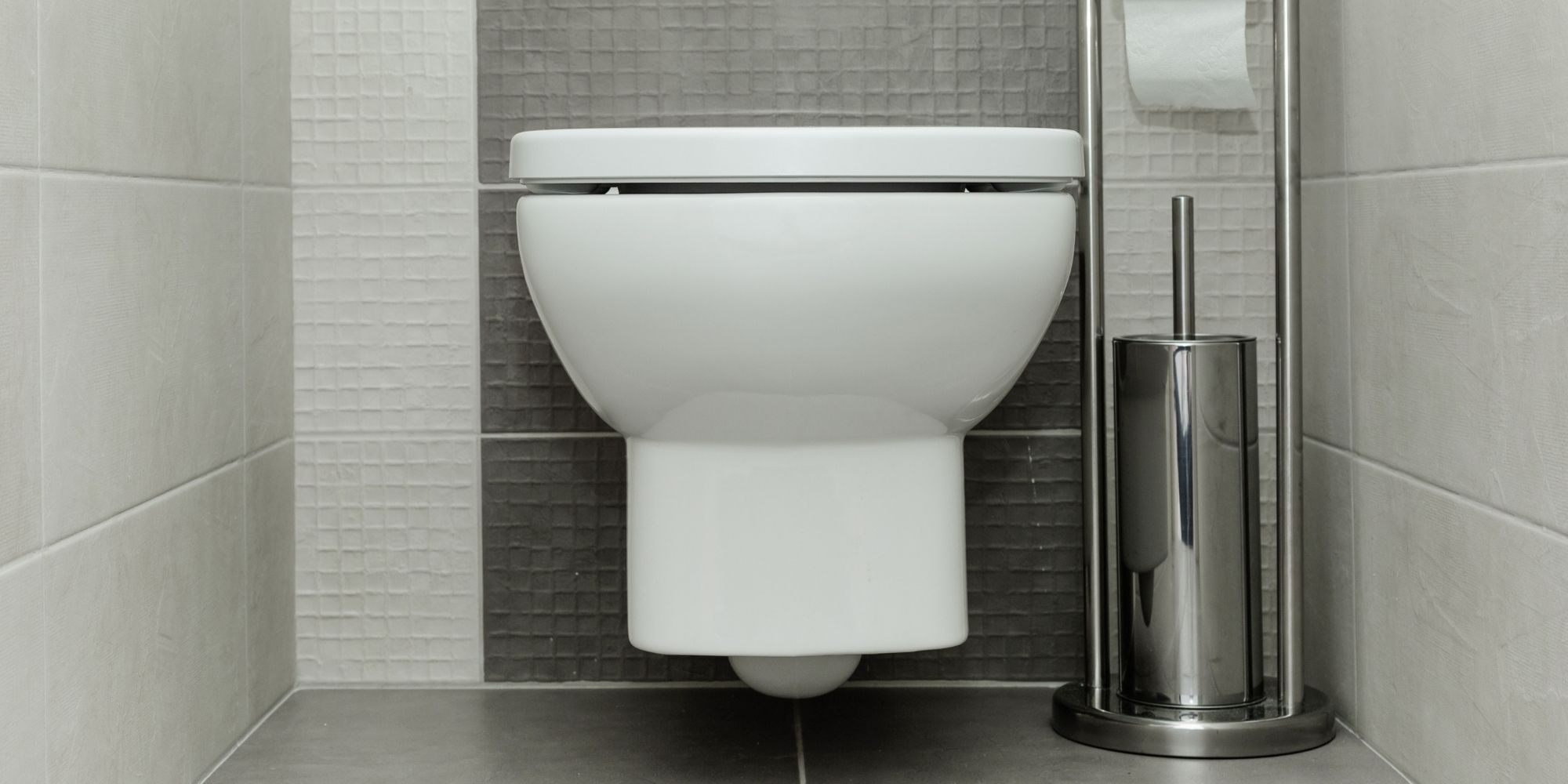 Comment réparer une toilette qui manque de pression?