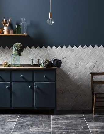 Bleu nuit en déco : les 20 plus belles associations de couleurs