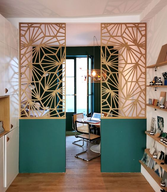 claustra bureau