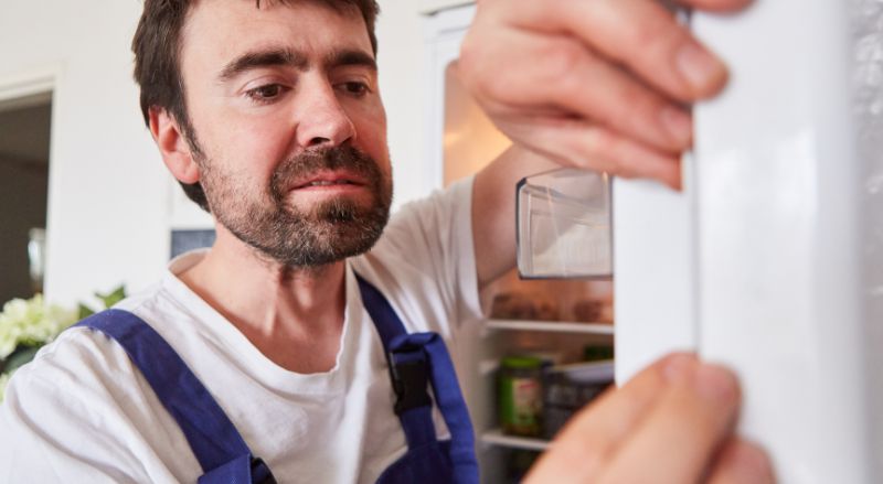 Comment changer le joint de porte de votre frigo 