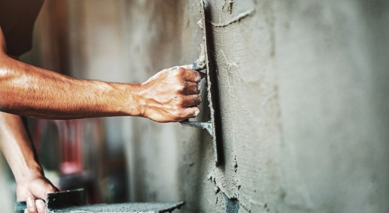 Enduit : bien choisir son enduit pour réparer un mur abimé