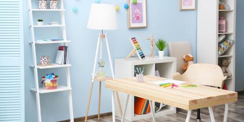 bureau dans une chambre d'enfant