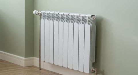 Une fenêtre doit être placée environ à 50cm de hauteur du radiateur