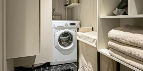 Sèche-linge dans une salle de bain